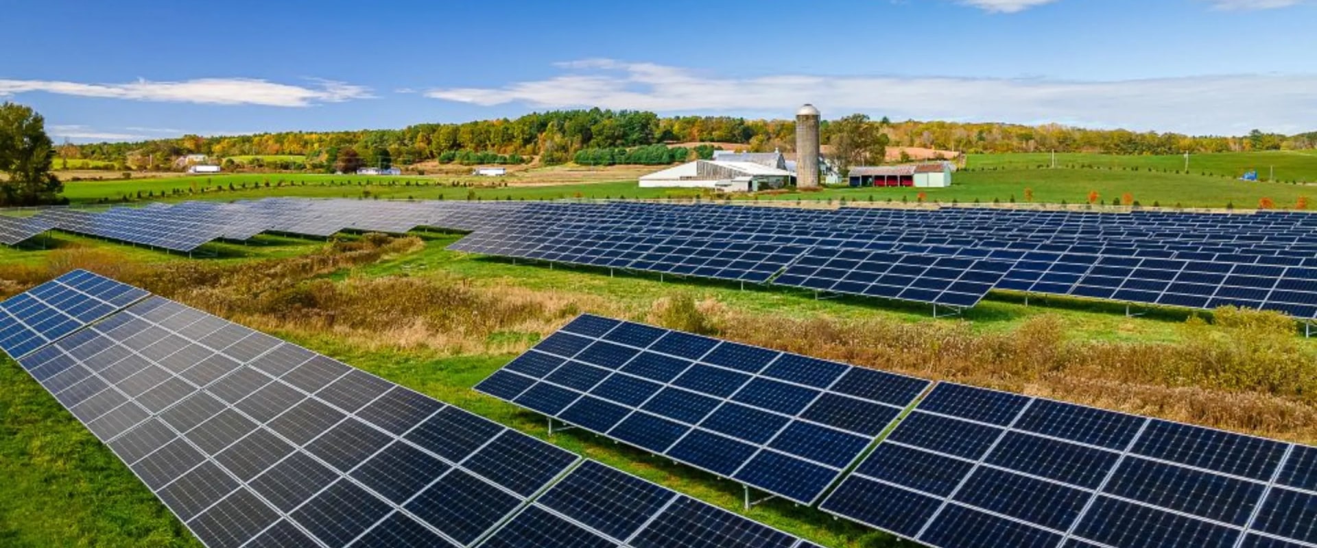 Community Solar Projects: Bringing Renewable Energy to Neighborhoods and Beyond
